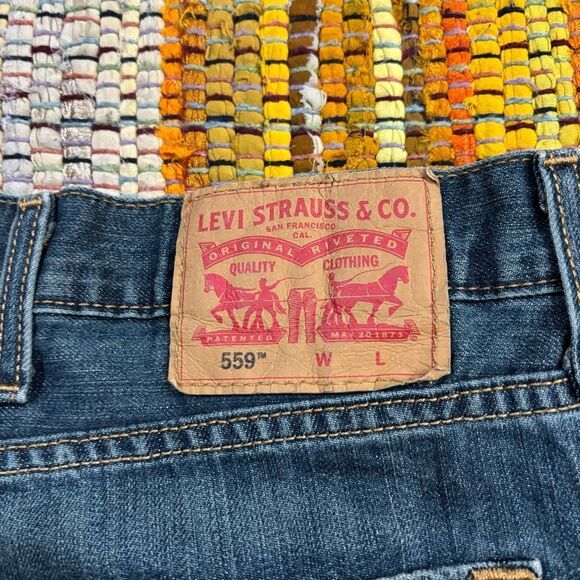 Levi's Blue Relaxed Fit Jeans men’s 52x29 denim 559 straight - Picture 2 of 7